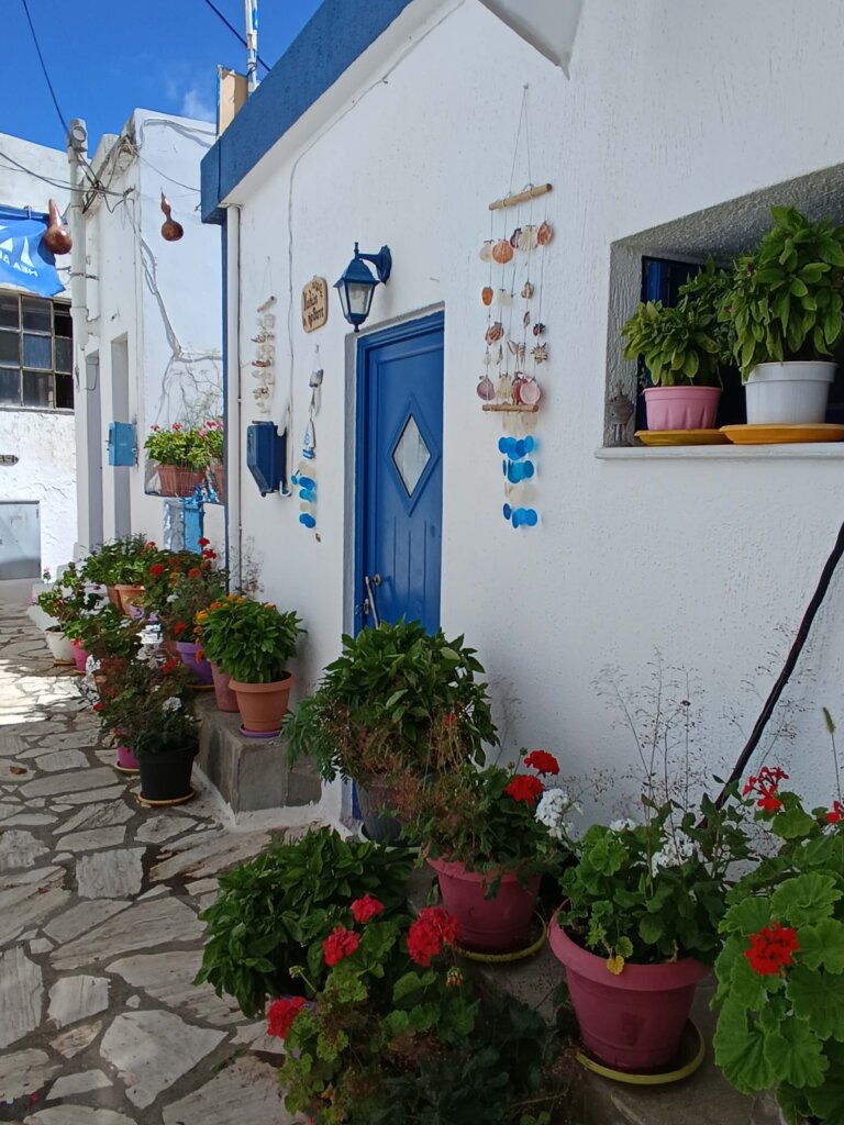 Komiaki_naxos_maison décorée